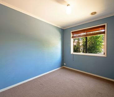Single Level 3 Bedroom Townhouse - Photo 4