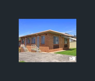 2/13 Pine Crescent, Coniston, NSW 2500 - Photo 2