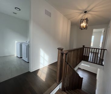 For Lease - 62 Lower Street, Barrie, Ontario - Photo 1