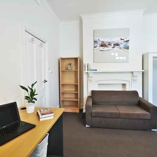 Room 8 (Non Ensuite) - Photo 1