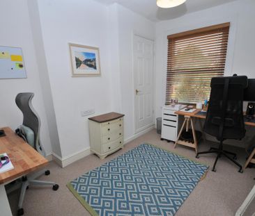 2 bedroom terraced house to rent - Photo 5