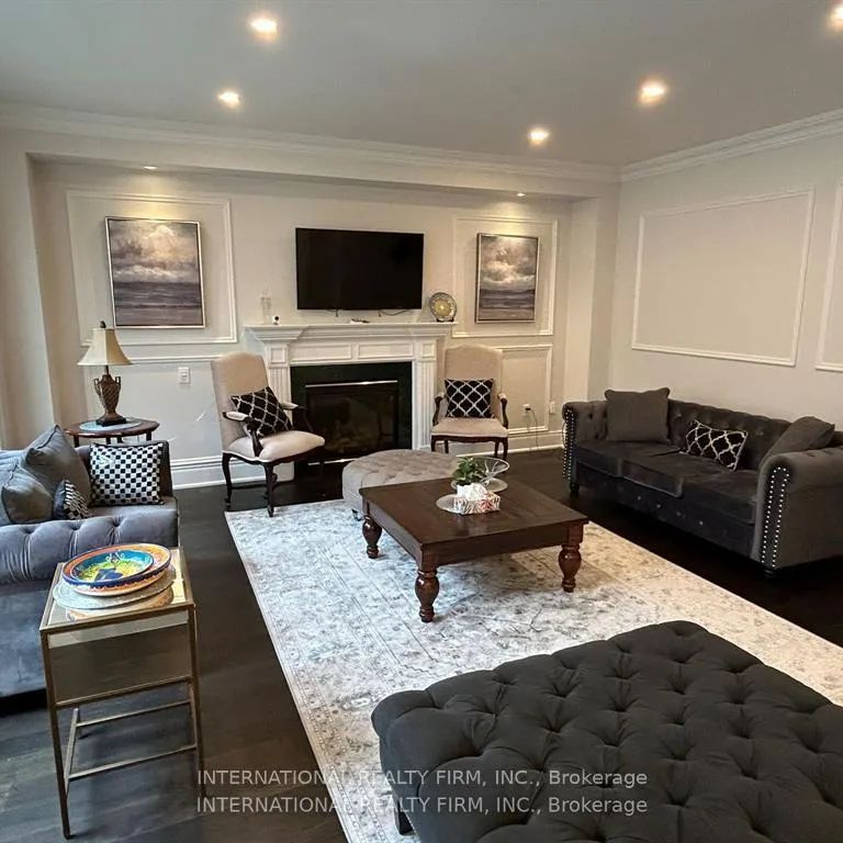 4205 SARAZEN DRIVE - Photo 1