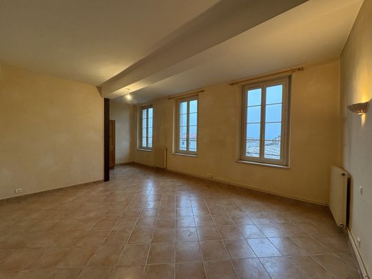 Location Appartement 3 pièces 89m² CASTELNAUDARY 11400 - Photo 1