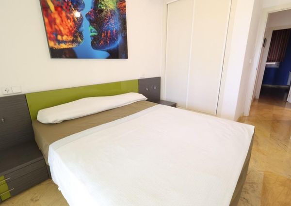 Apartamento bajo en Aguamarina.