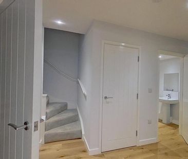 3 bedroom flat to rent - Photo 1