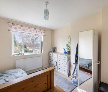 3 bedroom maisonette to rent - Photo 1