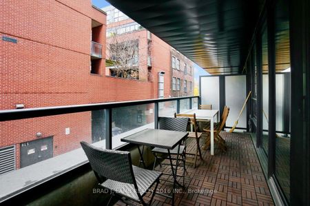 383 Sorauren Lofts , #210 - Photo 2