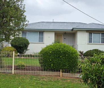 Cute as a button! - Photo 2