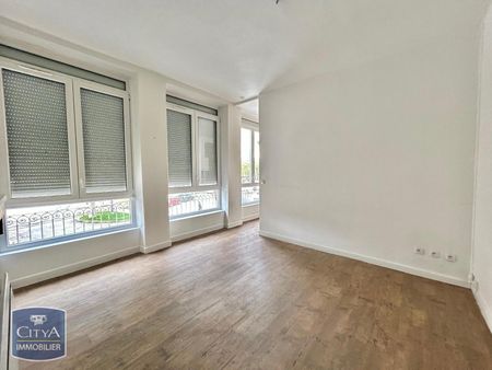 Location Appartement 1 pièce 44m² ST PRIEST EN JAREZ 42270 - Photo 3