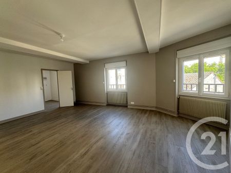 Location Appartement 2 pièces 61m² LA FERTE GAUCHER 77320 - Photo 2