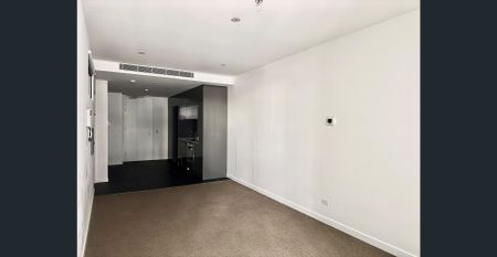Modern Two-Bedroom City Apartment with Stunning Resident Facilities - For Lease! - Photo 5