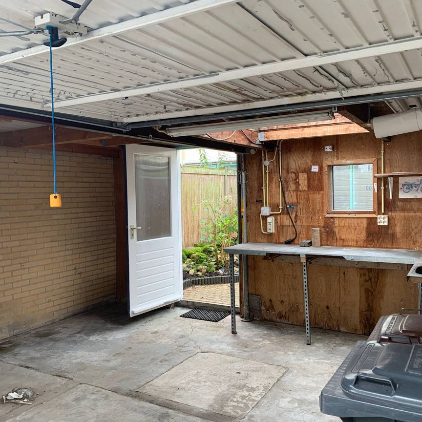 Te huur: Appartement Aartsbisschop Romerostraat 483 in Utrecht - Photo 1