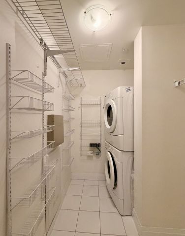 For Lease - 21 Clairtrell Road Unit# 324, Toronto, Ontario - Photo 3