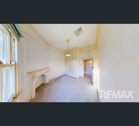 2/187 Forsyth Street, Wagga Wagga, NSW 2650 - Photo 2