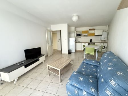 Location Appartement 2 pièces 40m² PERPIGNAN 66100 - Photo 3