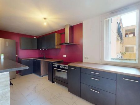 Location Appartement 4 pièces 85 m2 à Roissy-en-Brie - Photo 4