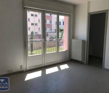 Location Appartement 1 pièce 28m² CHATEAUROUX 36000 - Photo 1