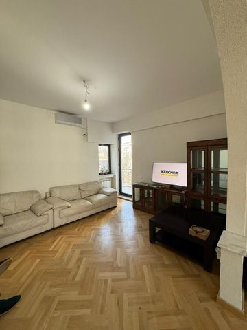 Apartament de 4 camere | 100 mp | pe Calea Mosilor - Photo 2