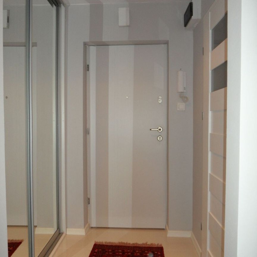 Rejtana 28m2 widna kuchnia - Zdjęcie 1