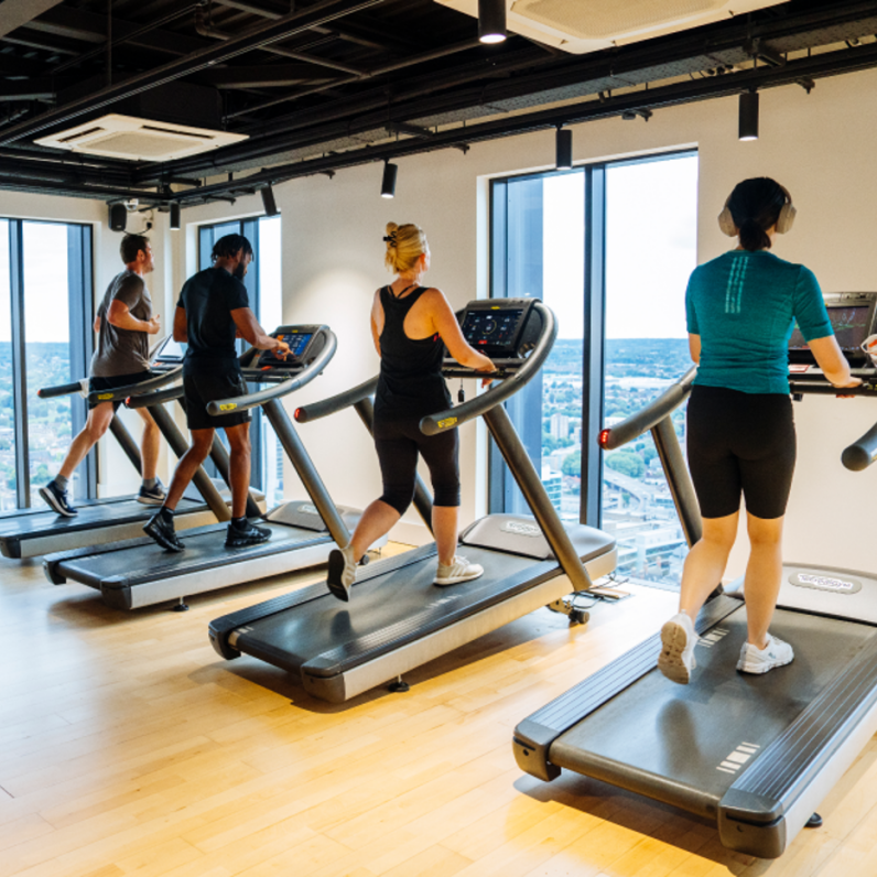 3 bedroom apartment to rent - Photo 1