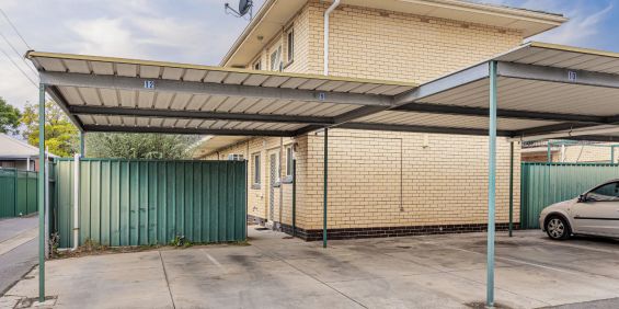 Updated home unit in popular lifestyle locale - Photo 3