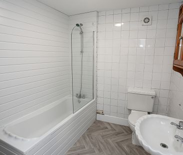 9c Crosby Street, Bangor, BT20 5EE - Photo 5