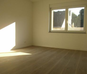 Neubau ! 4 Zimmer Neubauwohnung mit großem Balkon - Foto 1