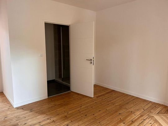 Location Appartement 2 pièces 52m² BRIOUDE 43100 - Photo 1