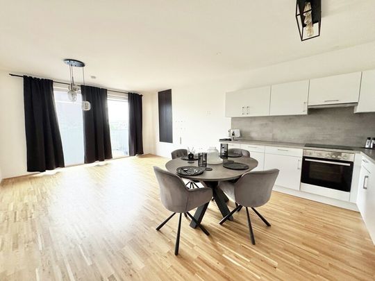 BALKONTRAUM | HELLE 2 ZIMMER | HOCHWERTIGE AUSSTATTUNG | TOPLAGE - Photo 1