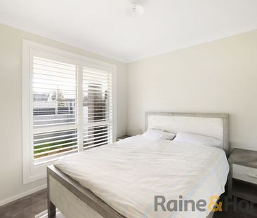 Stylish & Secure Living in Gledswood Hills - Photo 1