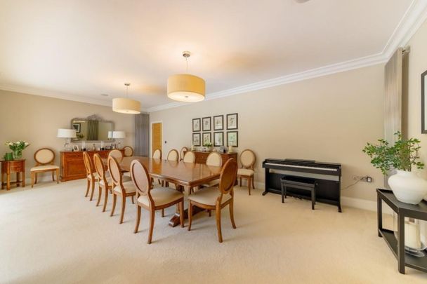 6 BED Detached house To rent - Photo 1