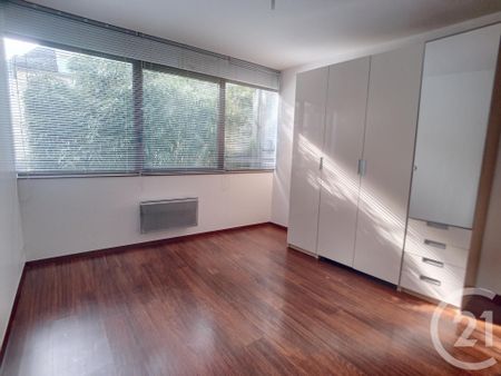 Location Appartement 3 pièces 74m² TROYES 10000 - Photo 5