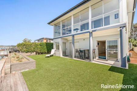 Fully Furnished Riverside Living - Photo 3