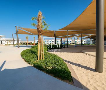 Brand New​ | Directly on Park | Single Row - Photo 4