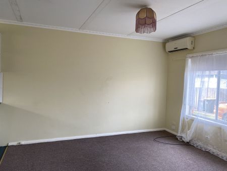 One bedroom Unit - Photo 3