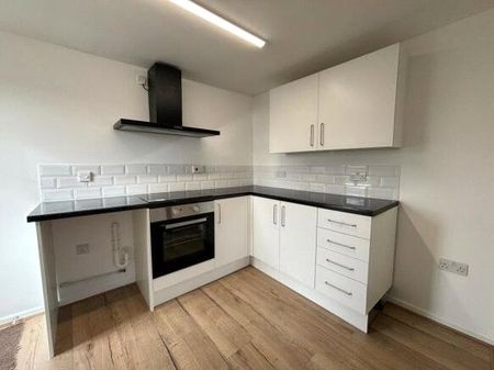 3 bedroom house to rent Botley Road, Shedfield, Southampton, SO32 - Photo 2