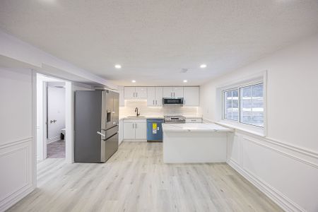 For Lease - 60 Fairway Drive Unit# Bsmt, Aurora, Ontario - Photo 4