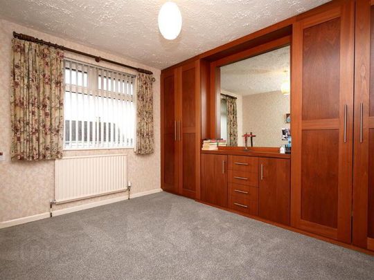 12 Beechill Park South, Belfast, BT8 6PB - Photo 1