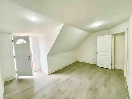 583 Euclid Avenue apartment — Toronto, ON (3-Bedroom) - 3 Bedroom - Photo 5