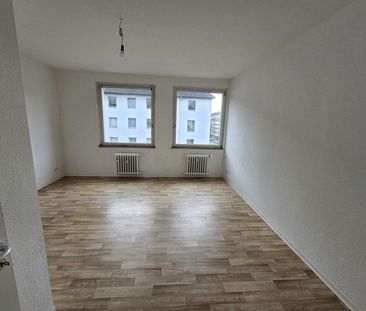 Schöne Single- oder Paarwohnung in zentraler Lage - Corneliusstr. E... - Photo 4