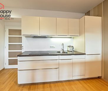 Apartment for rent, 1+KK - Studio, 60m - Photo 3