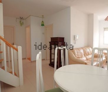 Alquiler de dúplex en Calle Monforte - Photo 1