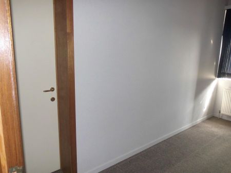 - Sint-Niklaas – Appartement 2de links met garage - Foto 4