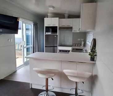 Semi-furnished New 2brm Pirimai - Photo 1