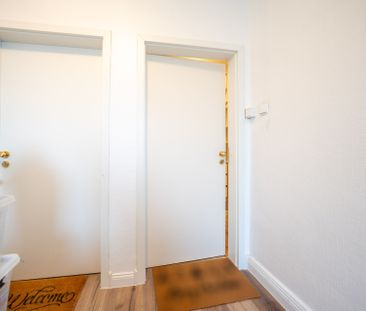 Altbaucharme trifft Komfort – Dachgeschosswohnung mit Klimaanlage - Foto 1