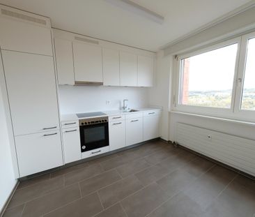 Moderne 1-Zimmer-Wohnung im 11. OG mit toller Weitsicht in Muttenz - Foto 3