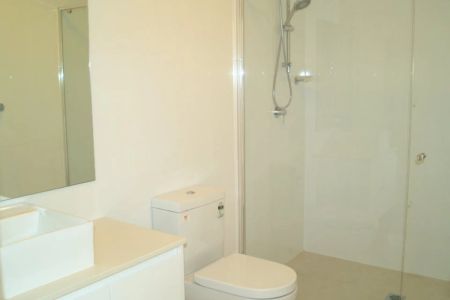 One Bedder Garden Apartment - Photo 2