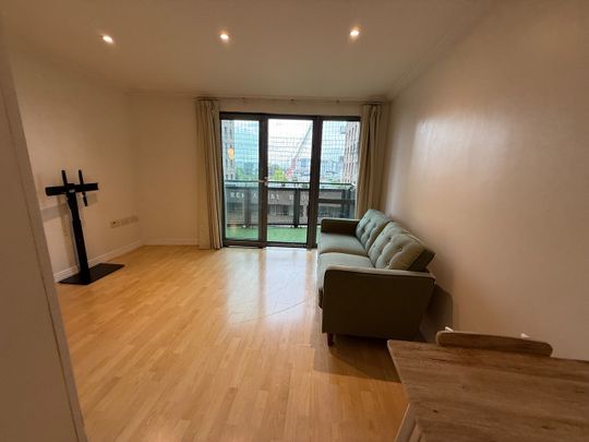 2 Bed Flat, Trentham Court, W3 - Photo 1