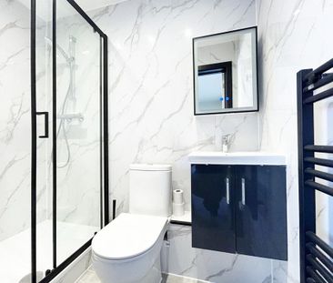 1 bedroom in a house share to rent - Photo 6