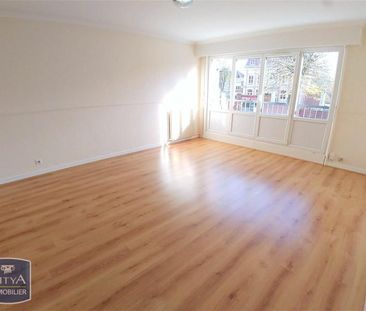 Location Appartement 3 pièces 78m² LAMBERSART 59130 - Photo 1